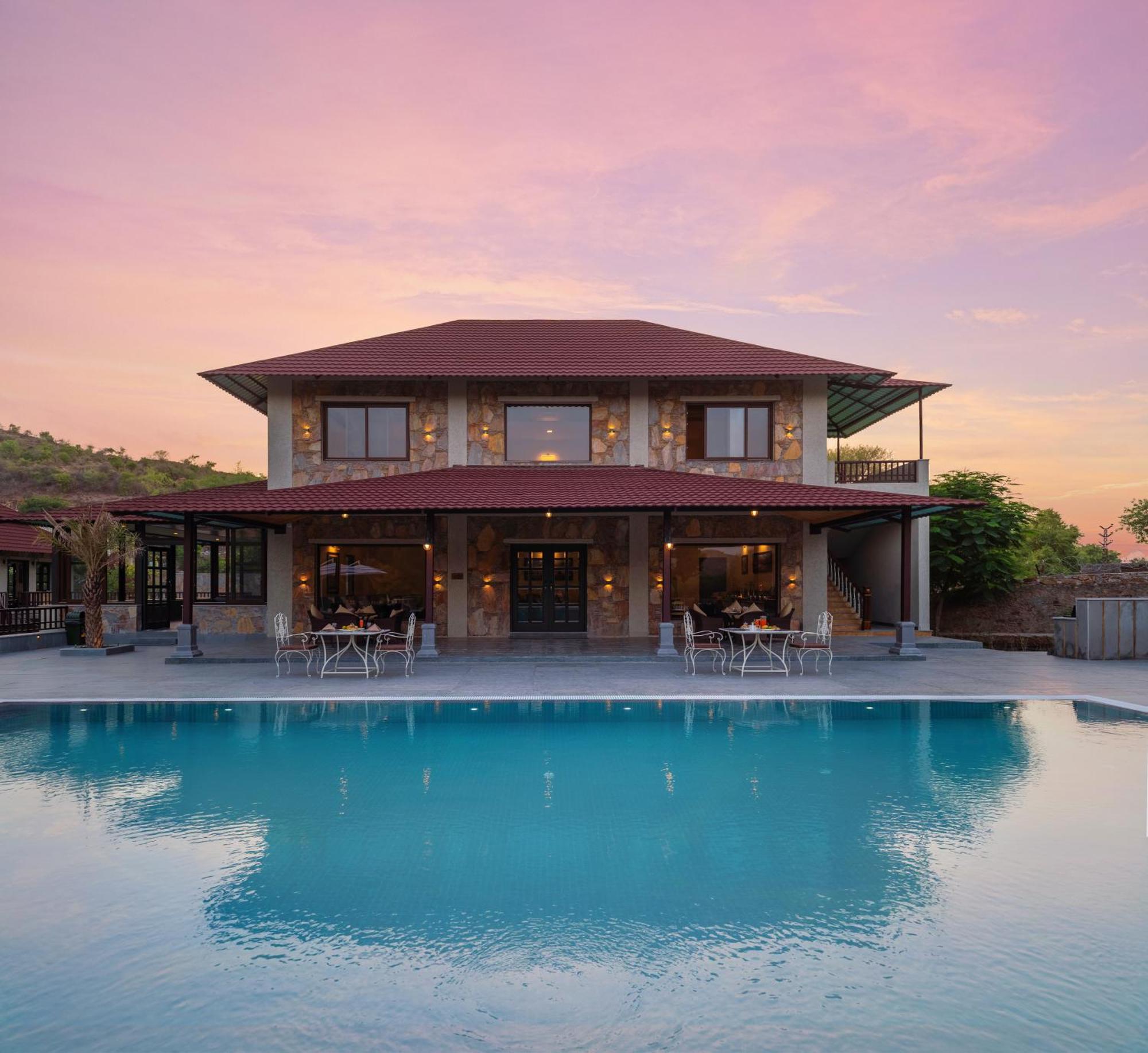 Sarasiruham Resort - Private Pool Villa In Udaipur Bagian luar foto