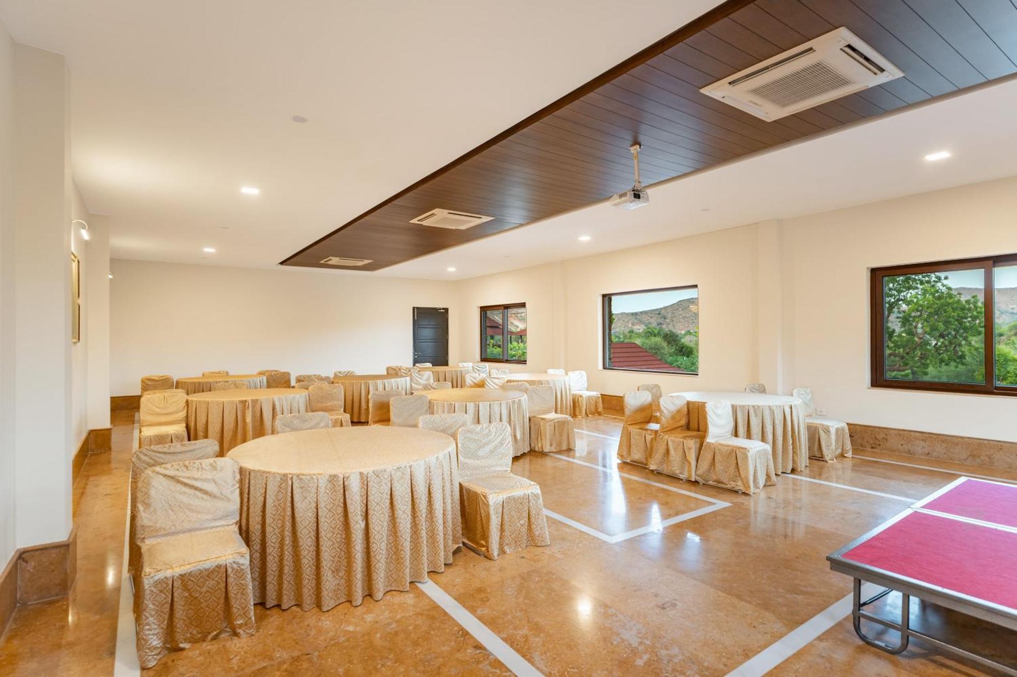 Sarasiruham Resort - Private Pool Villa In Udaipur Bagian luar foto